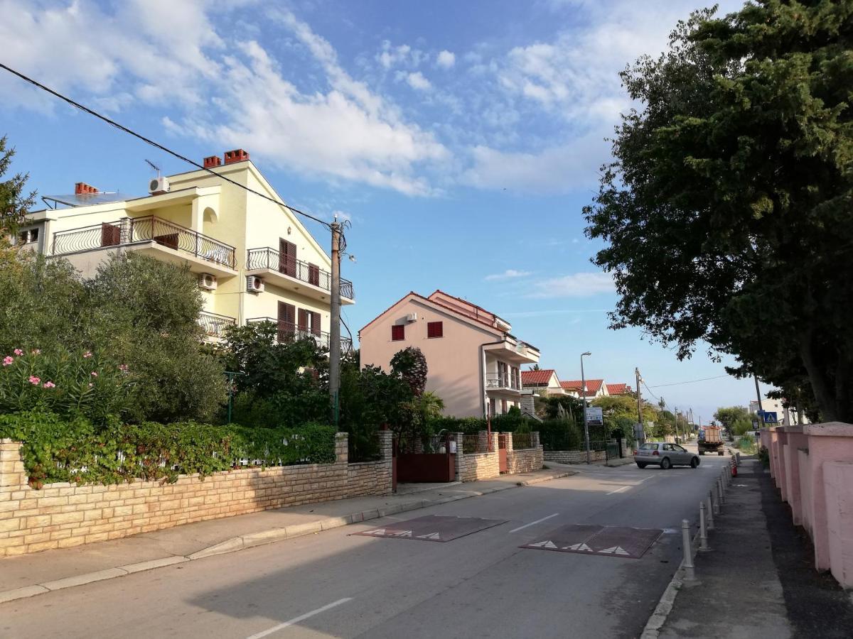Danyja Apartments Sveti Filip i Jakov Exterior photo